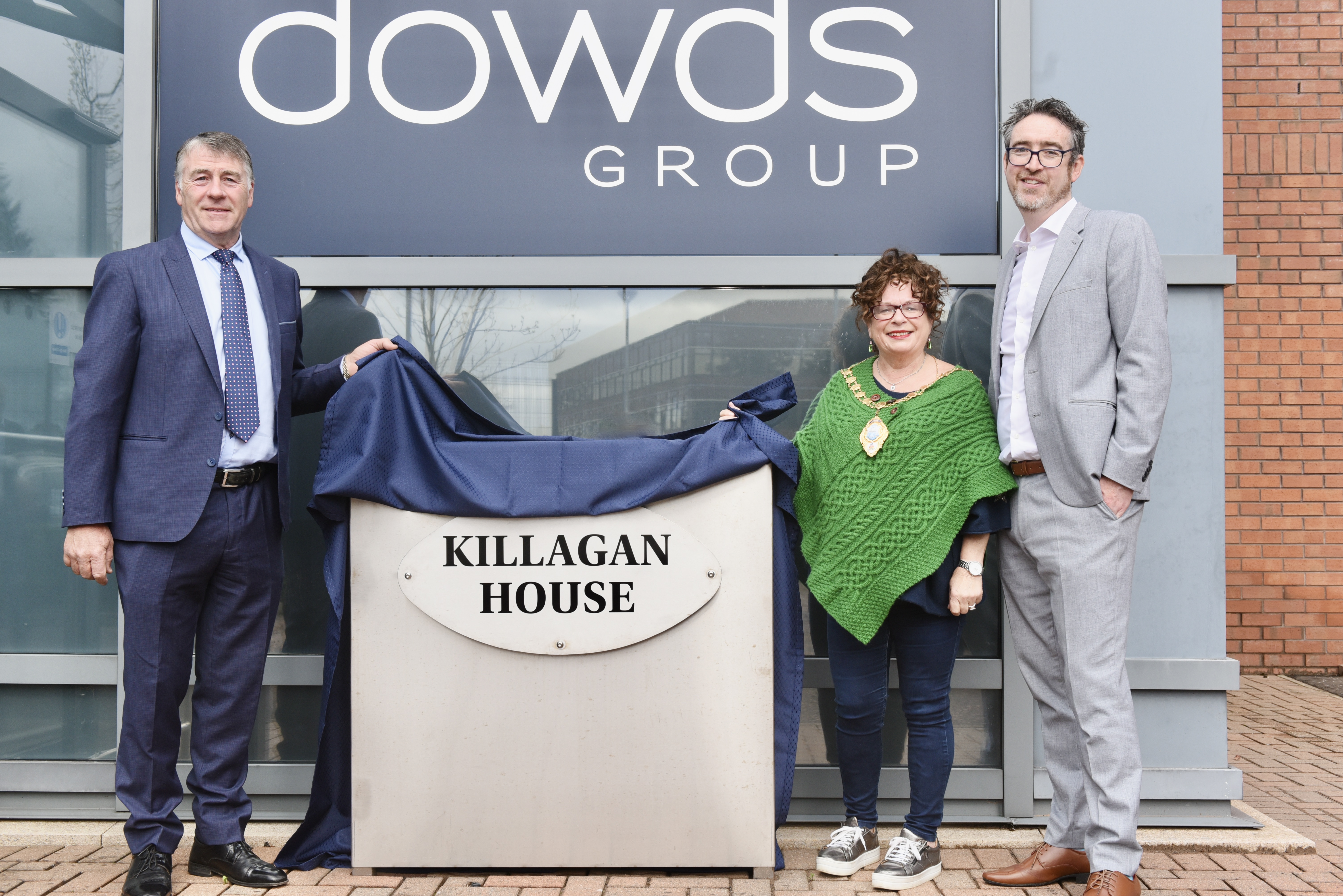 Mayor Welcomes Dowds Group to Ballymena